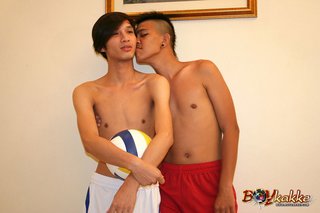 asian dude mohawk sucks
