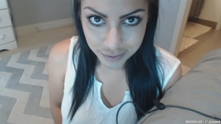 oscura haired chica mona chupa