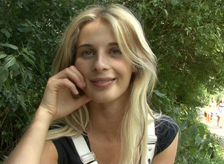 blonde freshie black vest