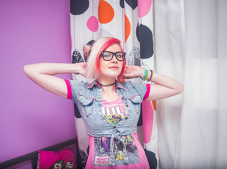 blancas jovencita rosa cabello