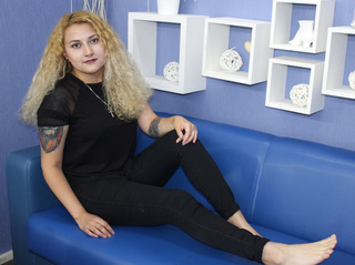 blancas chica lindo pechos