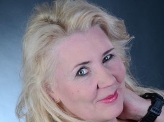 white mature big tits