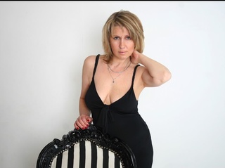 white mature big tits