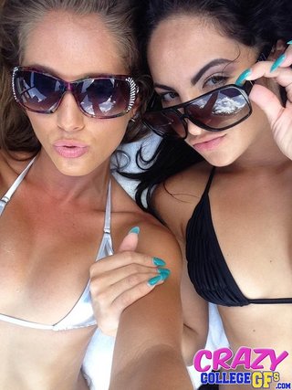 hot girl dark hair