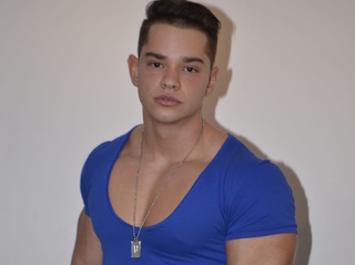 white man hotassmarco
