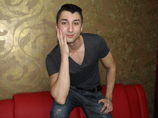 white young man karolino