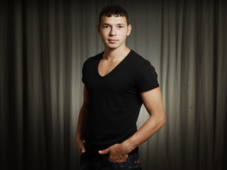 white young man cuteronja