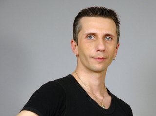 white man sexyman10 striptease
