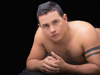latin young man maobig