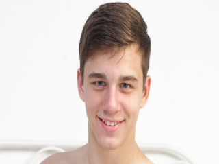 white young man cuteandiknowit