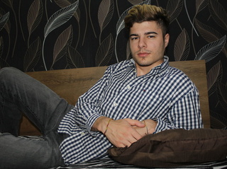 white young man aroncox