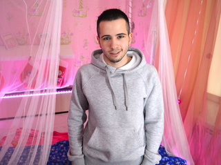 blancas jóvenes gay lovelyteddybear