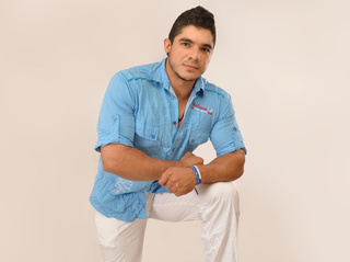 latino gay thormuscle1