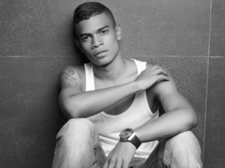 latino jóvenes gay mikeolson