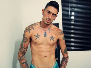 latino jóvenes gay angelvangelyon2