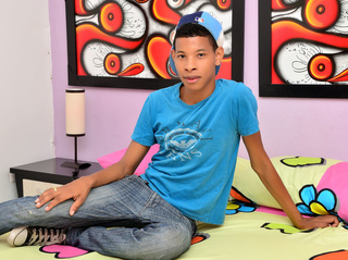 latin young gay alexlovingguy