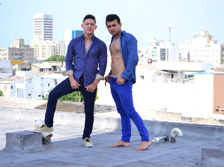 latin gay bigcoks10i