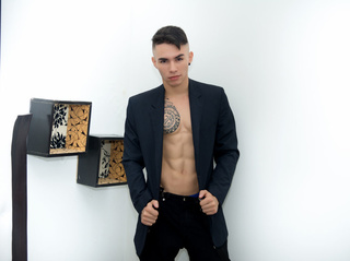 latin gay loganbanko fingering