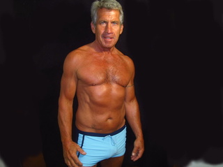 white gay mastercomander zoom
