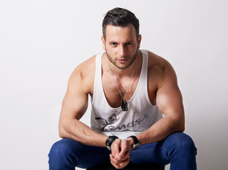 white gay marismuscle snapshot