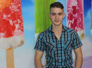 white young gay mojomarkus