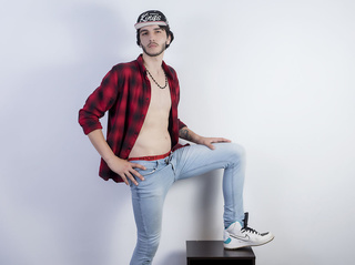 blancas gay jeromedaniels1 like