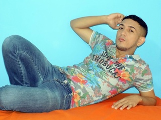 latin gay xchirstopherx like