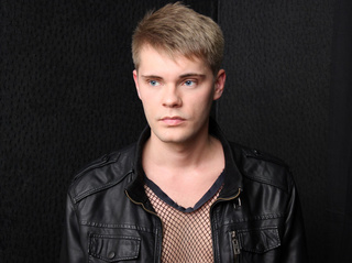 white gay blondsohot striptease