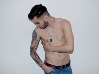 white gay thomastoy zoom