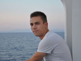 white gay chrishootstud
