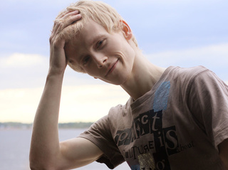 white young gay bobbhotyoung