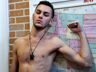 white young gay daringviardo
