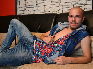 white young gay jakevaley22cms