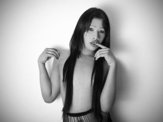latin young transgender nikibesloc
