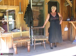 hunky elderly con curvas rubias