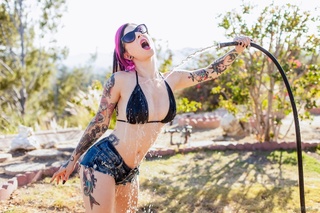 purple hair cutie shorts