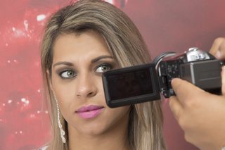 blue-eyed bleached latina follada