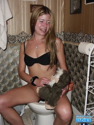 teen chick skinny body