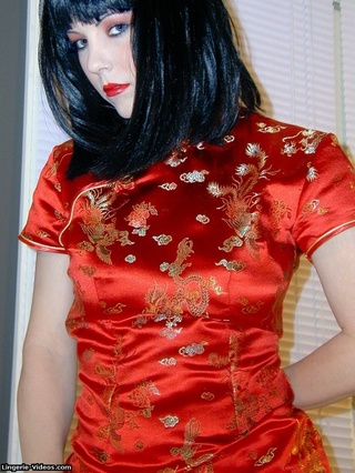 seductora nena roja chinas