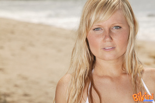 steaming hot blonde teases