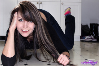 kinky brunette lifts tight