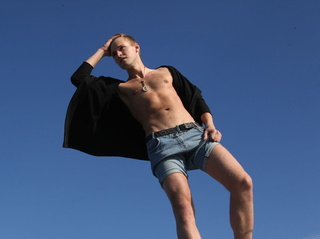 white man leodeeporn like