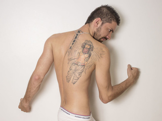latin man tysonreed dancing