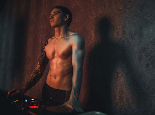 white man andytwinkx oil