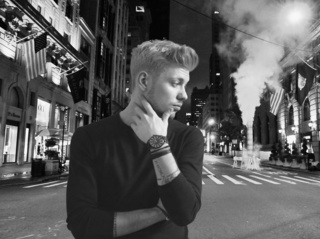 white young gay justinshiver