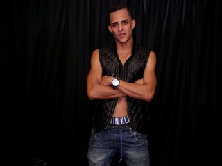 latin young gay ttiggermonster