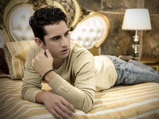 latin young gay ianhawkins