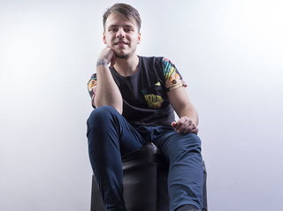 blancas jóvenes gay robinbradley