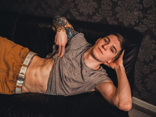 white gay andyhandyx zoom