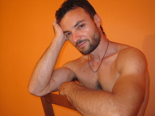 white gay playfullboyy80 snapshot